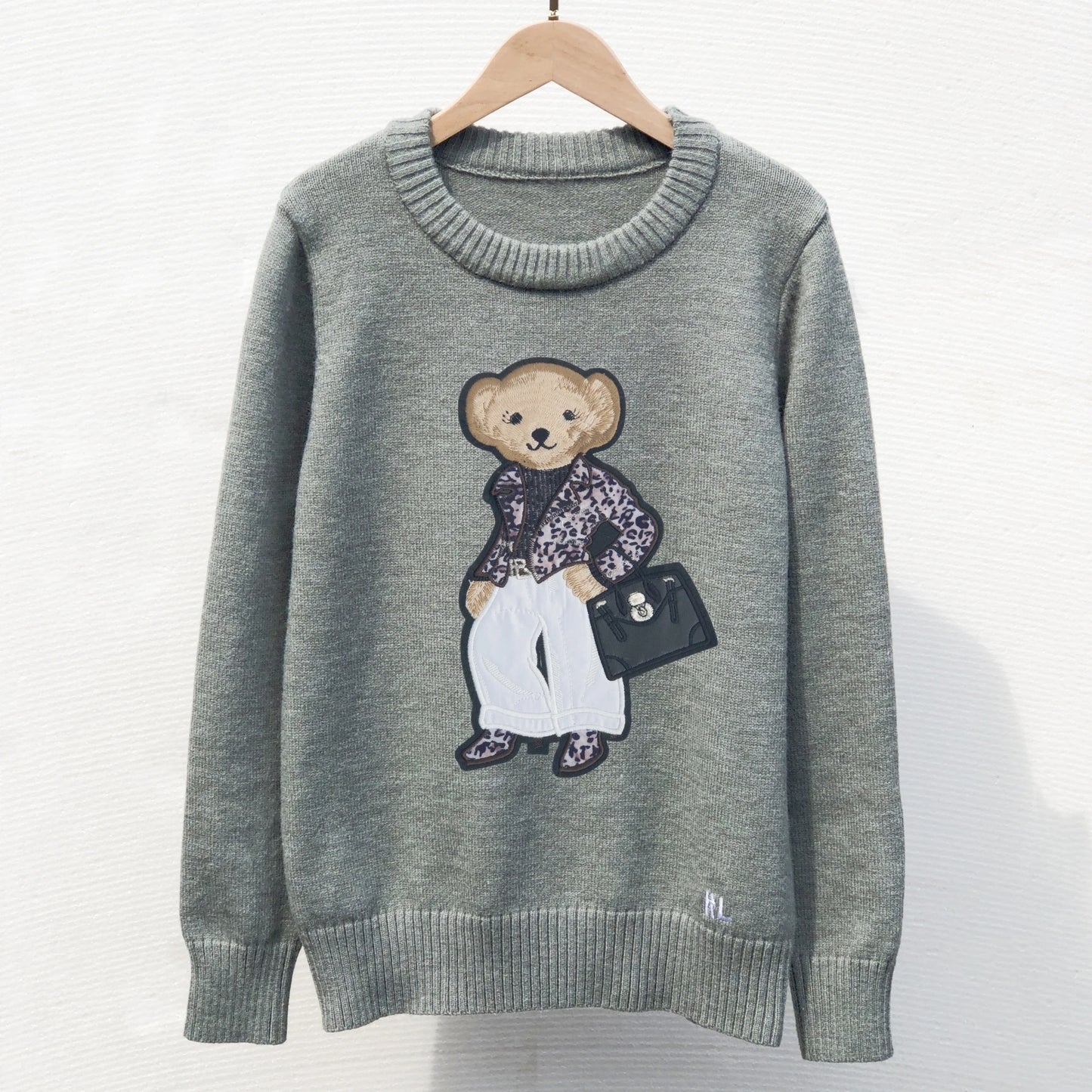 RI Bear 2024 Winter Luxury Brand Design Knitted Pullover Sweater For Women Knitwear Top Outerwears Pull Jerseys Jumper Clothes